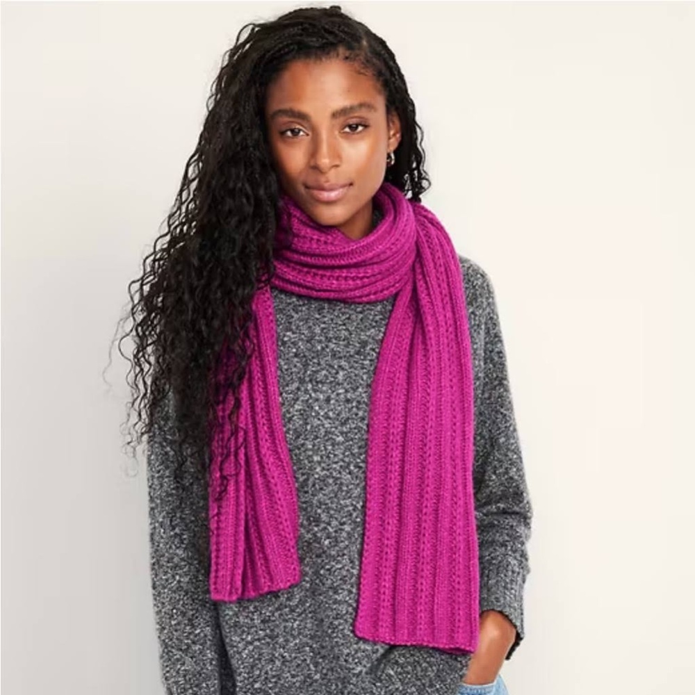 NWT Old Navy Chunky Knit Scarf Long Magenta Pink Cozy Chic Winter Fall Accessory